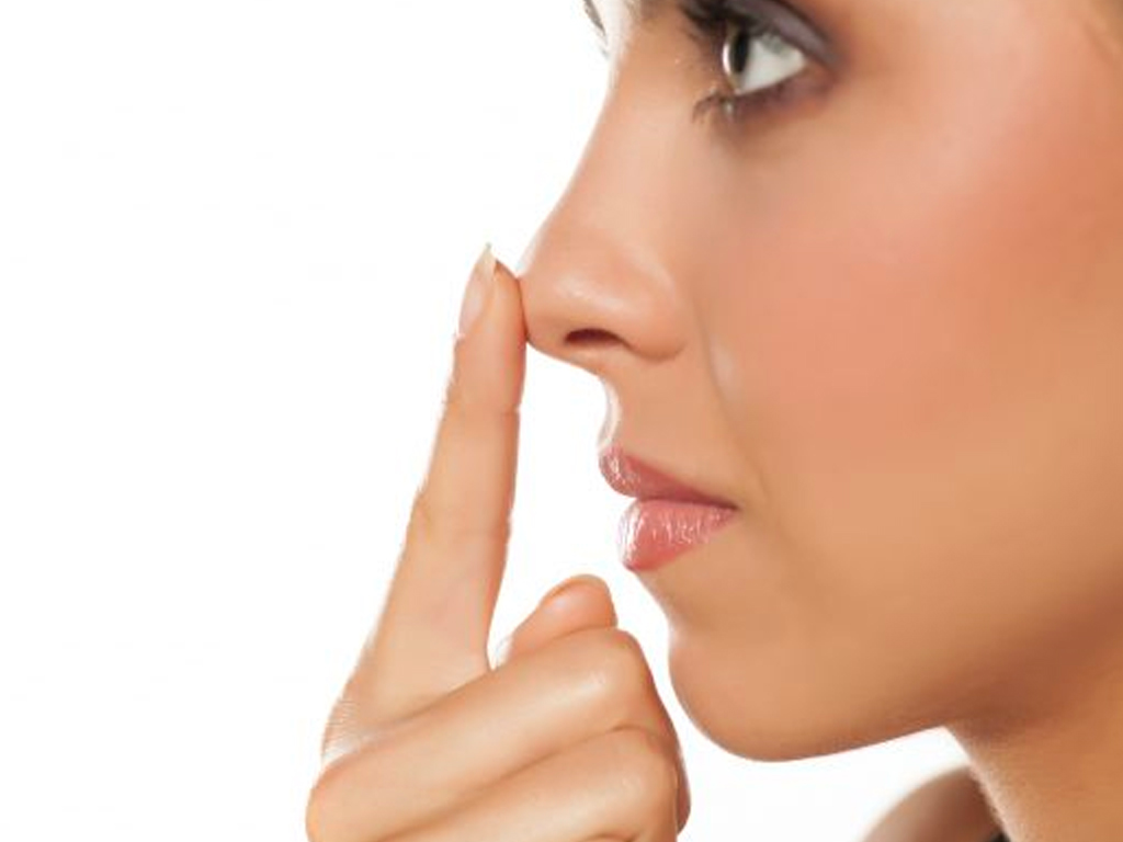 Autostima-e-Rinoplastica-Dr-Saverio-Fania-Specialista-in-Otorinolaringoiatria-e-Chirurgia-Estetica-del-volto